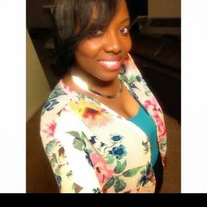 Meet your Posher, Roleen